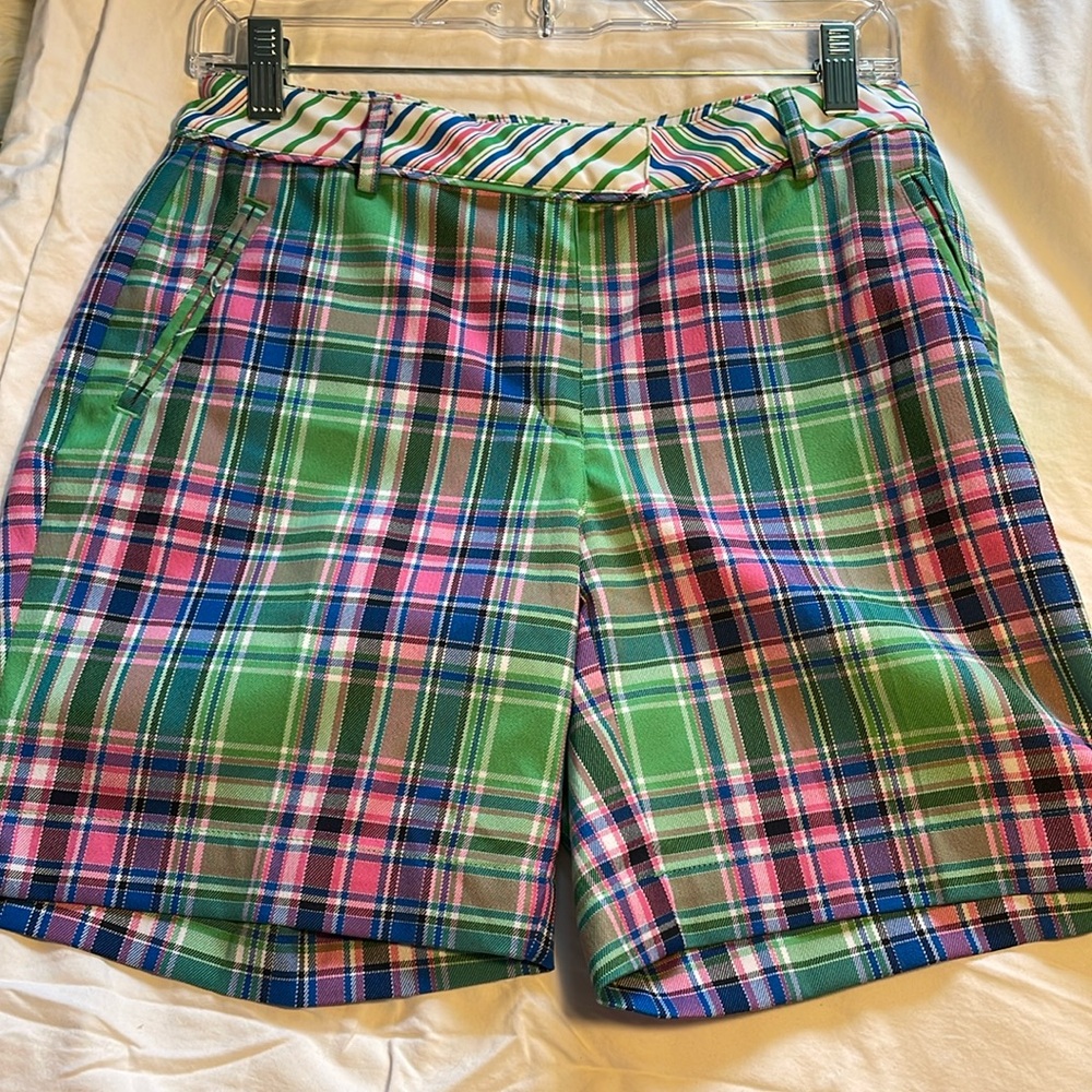 Lady Hagen size 4 NWOT golf shorts